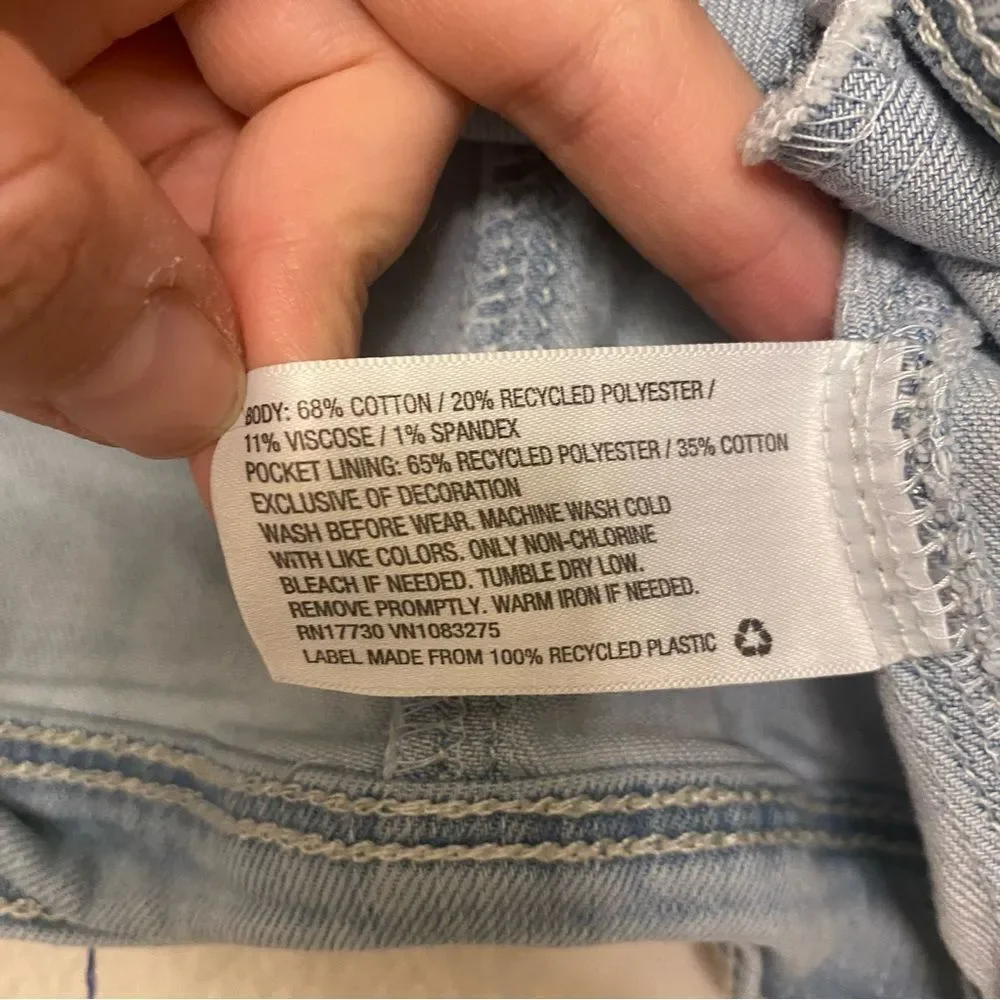 Cat & Jack Jean Vest light wash stretchy button snap L 10/12 - Picture 7 of 7